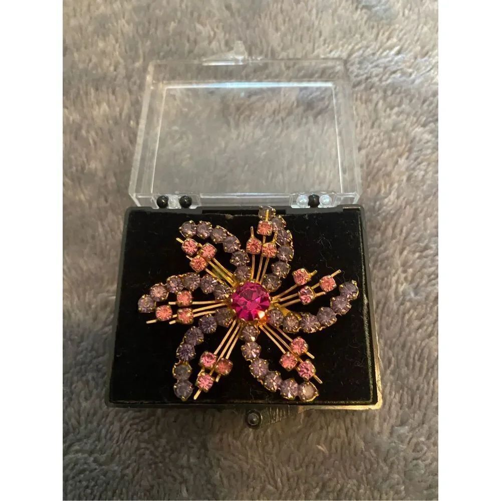 Vintage Star Burst Flower Pin Brooch Jewelry Floral Pink Purple Tone